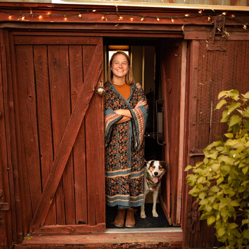 Meet your Posher, Megan